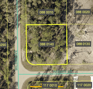 356 / 358 Reeves St in Lehigh Acres, Florida 33972